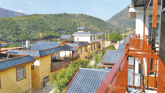 小蔓堤:樹脂瓦演繹的傣式風情“美麗家園”