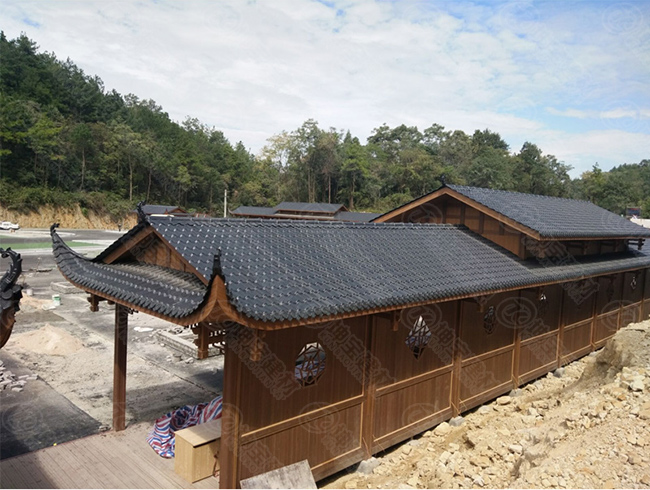 合成樹脂瓦打造的仿古建筑韻味十足