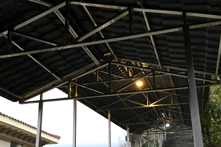 樹脂瓦鋼結(jié)構(gòu)住宅與木結(jié)構(gòu)房屋的差異 樹脂瓦鋼結(jié)構(gòu)住宅與木結(jié)構(gòu)房屋的差異