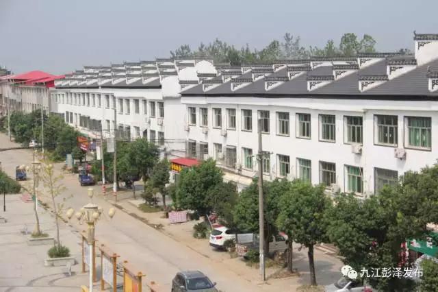 合成樹脂瓦廠家-為市容大改觀讓舊貌換新顏