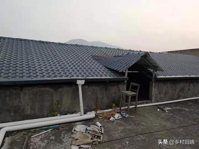 農(nóng)村自建房坡屋頂，用琉璃瓦還是樹(shù)脂瓦？看看內(nèi)行人的經(jīng)驗(yàn)分享