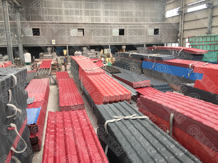 坤寶合成樹脂瓦主瓦生產車間