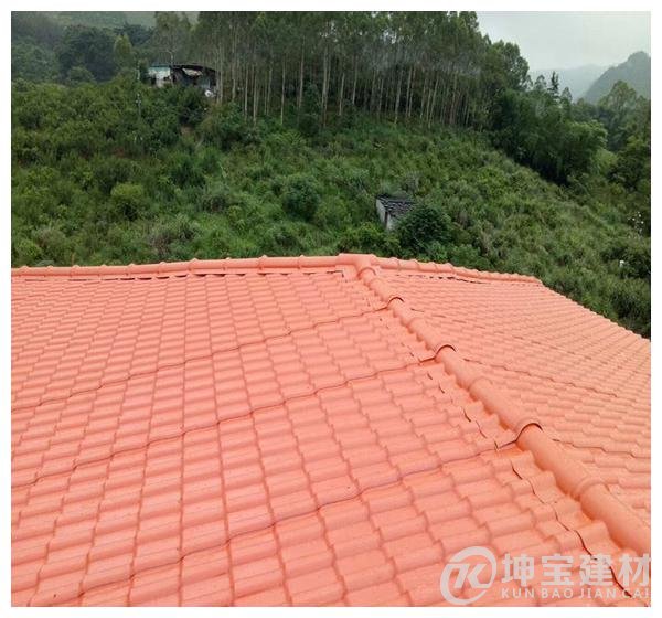 裝修屋頂選彩鋼瓦好還是合成樹脂瓦好?選對了直接節(jié)省幾千元